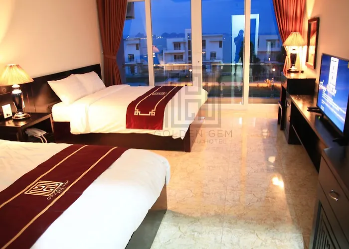 Golden Gem Tuan Chau Hotel